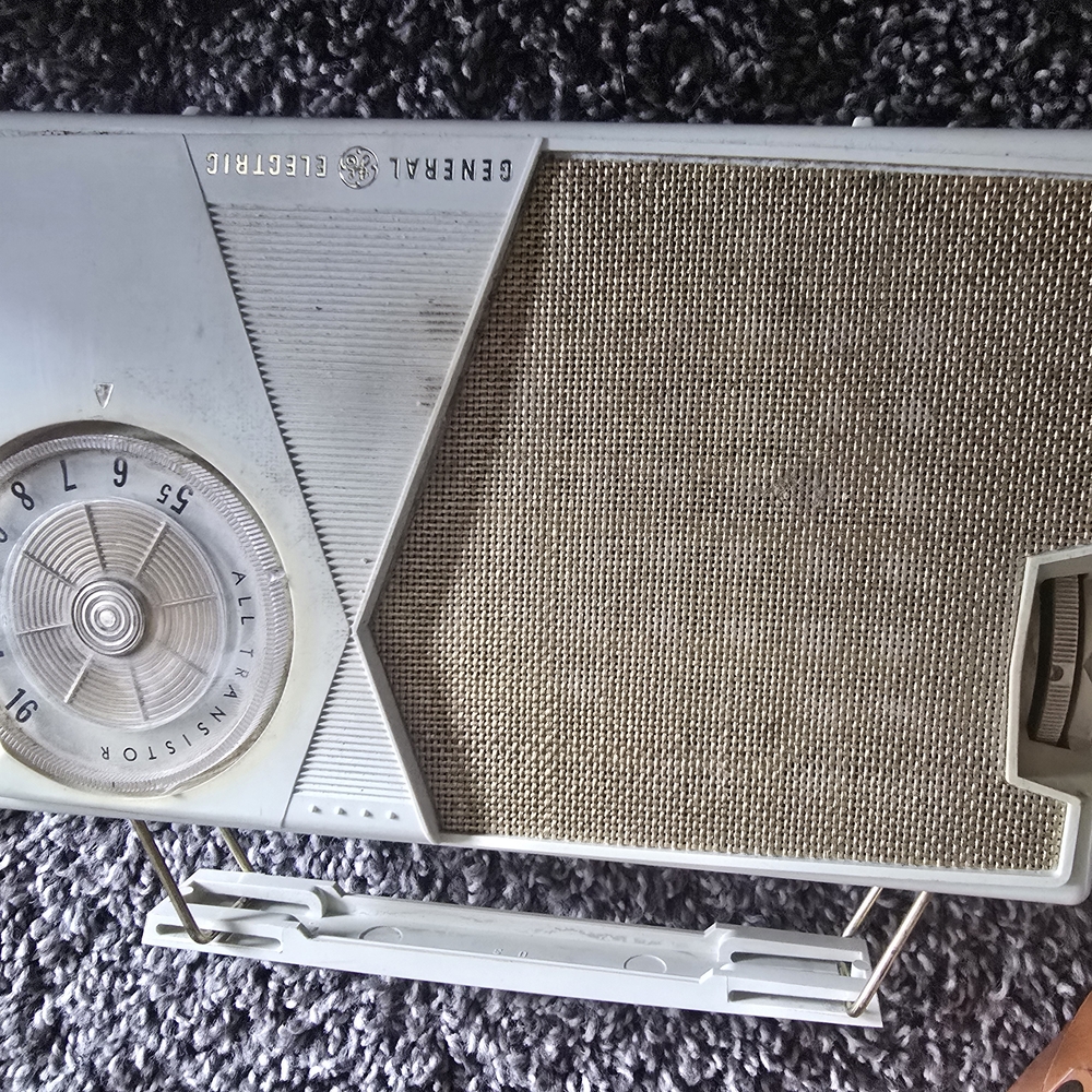 Gray Portable Transistor Radio with Mid-Century Modern Design